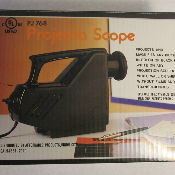 Projecta Scope Image Projector PJ 768 On Any Surface - Picture 1 of 6